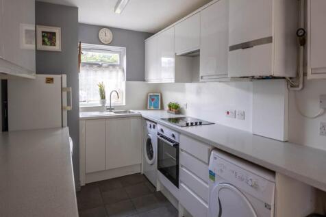 13RMC-Student-Accomm