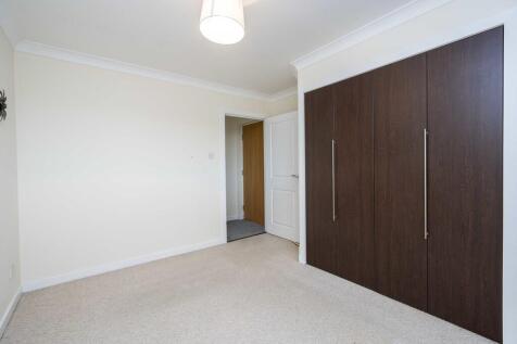 128 Whiteside Cou...