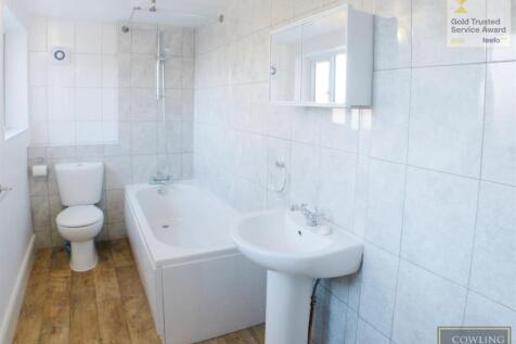 First Floor Bathroom