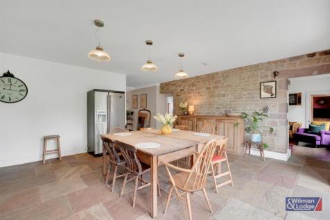 Five Bed Barn Conversion for sale in Cowling (9).j