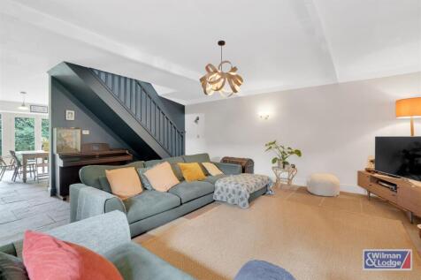 Five Bed Barn Conversion for sale in Cowling (4).j