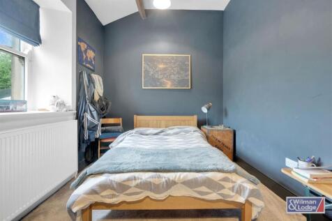 Five Bed Barn Conversion for sale in Cowling (30).