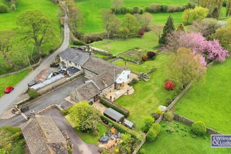 Four Bed Barn Conversion 42