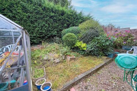 3 bed semi, Oakworth