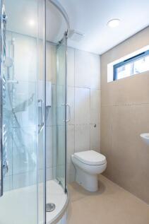 Studio shower room