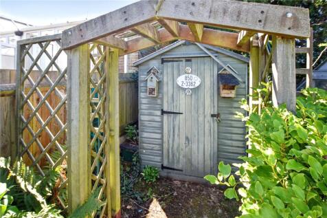 Pergola &amp; Shed