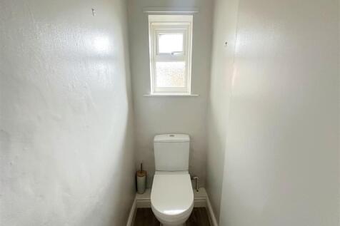 Separate WC