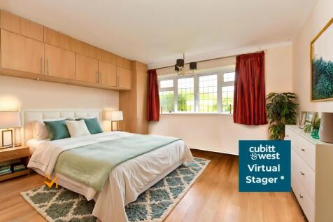 Bedroom 1 (Modern Style)