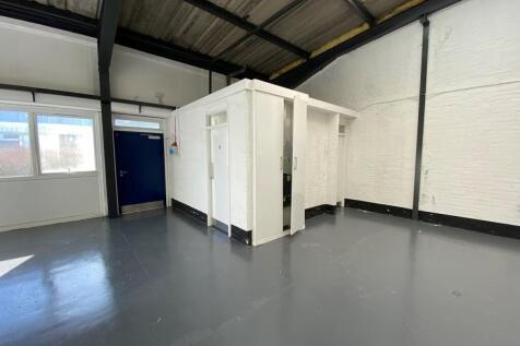 Unit 22 Tannoch Drive 6.jpeg