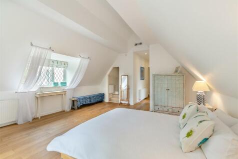 8605524-interior41.jpg