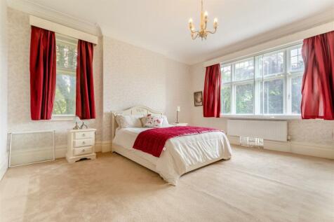 8599546-interior11.jpg