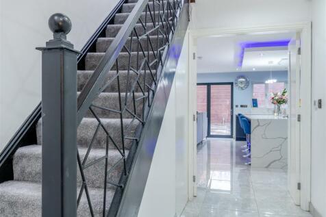 8629938-interior26.jpg