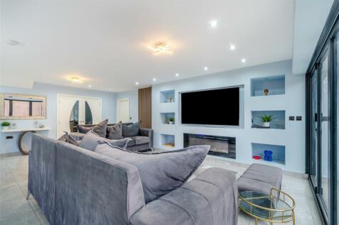 8629938-interior17.jpg