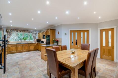 8631941-interior20.jpg