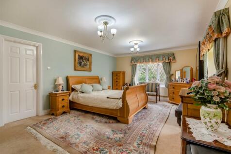 8631941-interior26.jpg