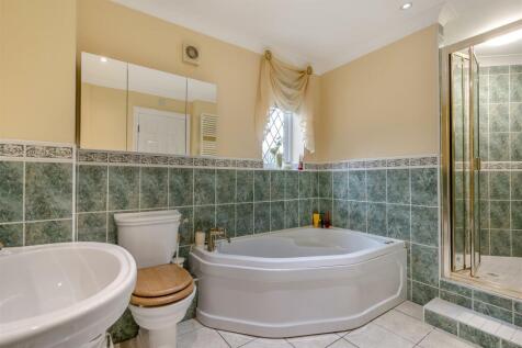 8631941-interior28.jpg