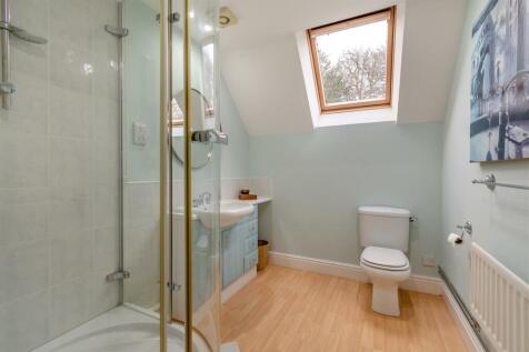 8631941-interior40.jpg