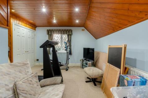 8631941-interior41.jpg