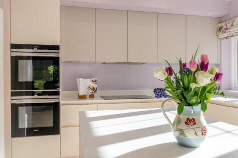 8634113-interior07.jpg
