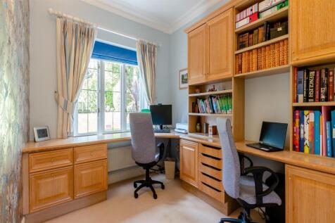 8634113-interior19.jpg