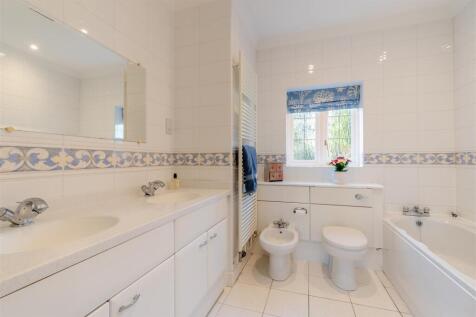 8634113-interior36.jpg
