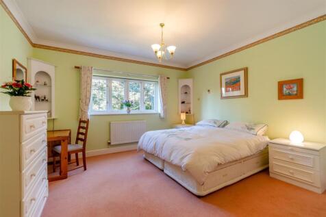 8634113-interior44.jpg