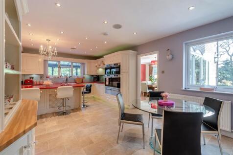 8642730-interior66.jpg