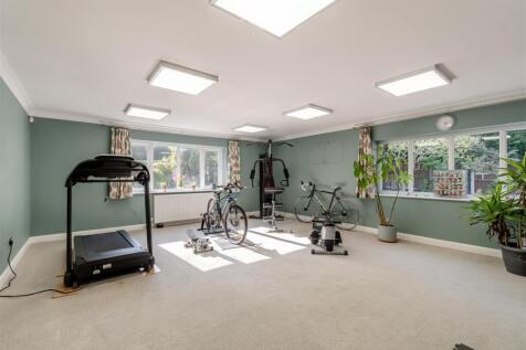 8642730-interior53.jpg