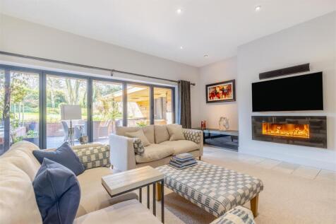 8642125-interior08.jpg