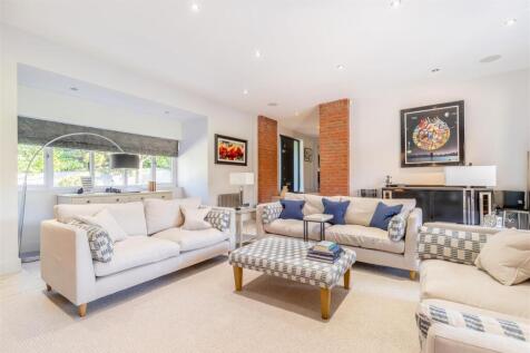 8642125-interior10.jpg