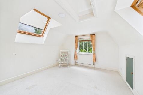 CAM01689G0-PR0477...