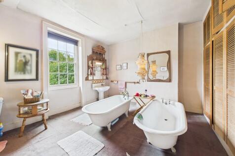 CAM01689G0-PR0481...