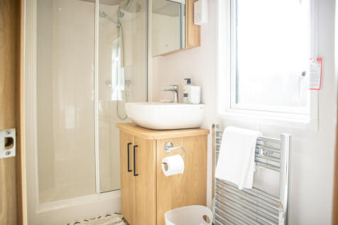 Ensuite Shower Room