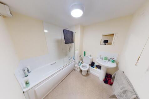 Flat-11-The-Yard-12152022_124754