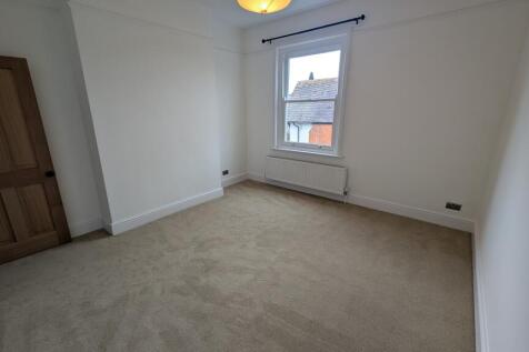 PXL_20251124_1203496