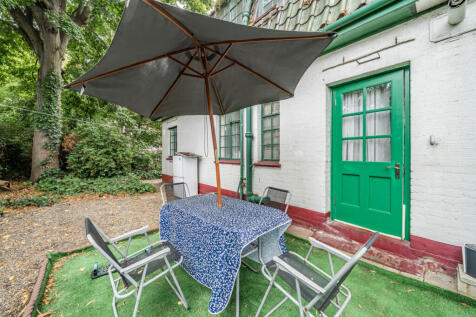 1328165-12-688395...