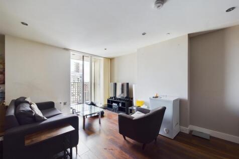 CAM01231G0-PR0057-STILL011