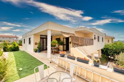 Rear of Bungalow
