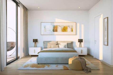 Bedroom artist...
