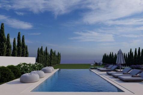 Private swimming...