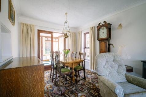 Sitting Dining Room