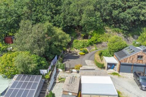 Rear courtyard &amp; coppice