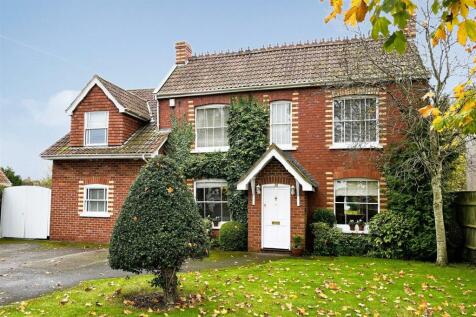 38 Middle Road, Kingswood, Bristol BS15 4XH House 