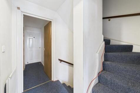 21 Lancelot Road, Stoke Park, Bristol BS16 1WG | F