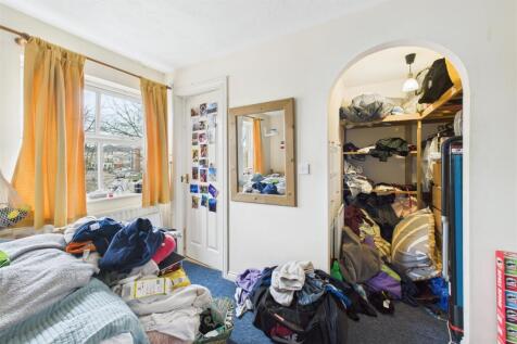 21 Lancelot Road, Stoke Park, Bristol BS16 1WG | F
