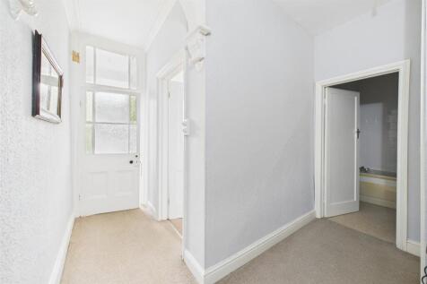 Flats A &amp; B 4 Southend Road WSM, North Somerset BS