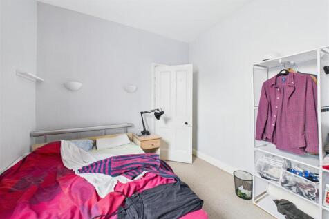 Flats A &amp; B 4 Southend Road WSM, North Somerset BS