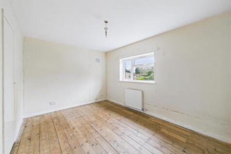 85 Stirtingale Road, Kingsway, Bath BA2 2NG | Free