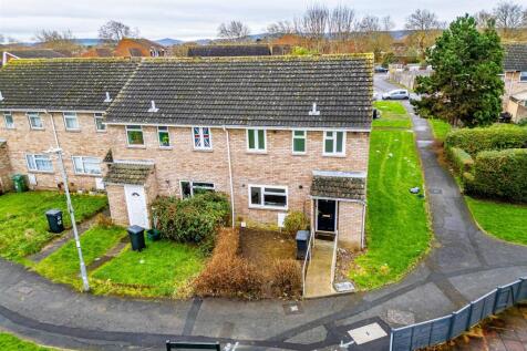 15 Courtenay Walk, Worle, North Somerset BS22 7TQ 