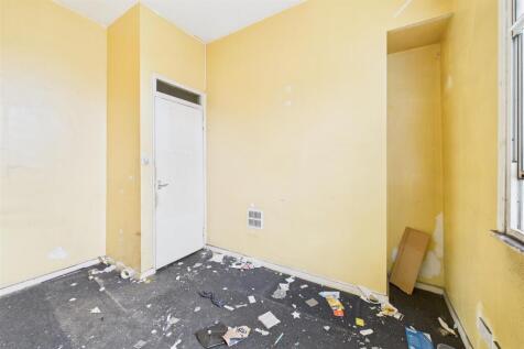 Flat 3 4 Fountain Buildings, Walcot, Bath BA1 5DU 